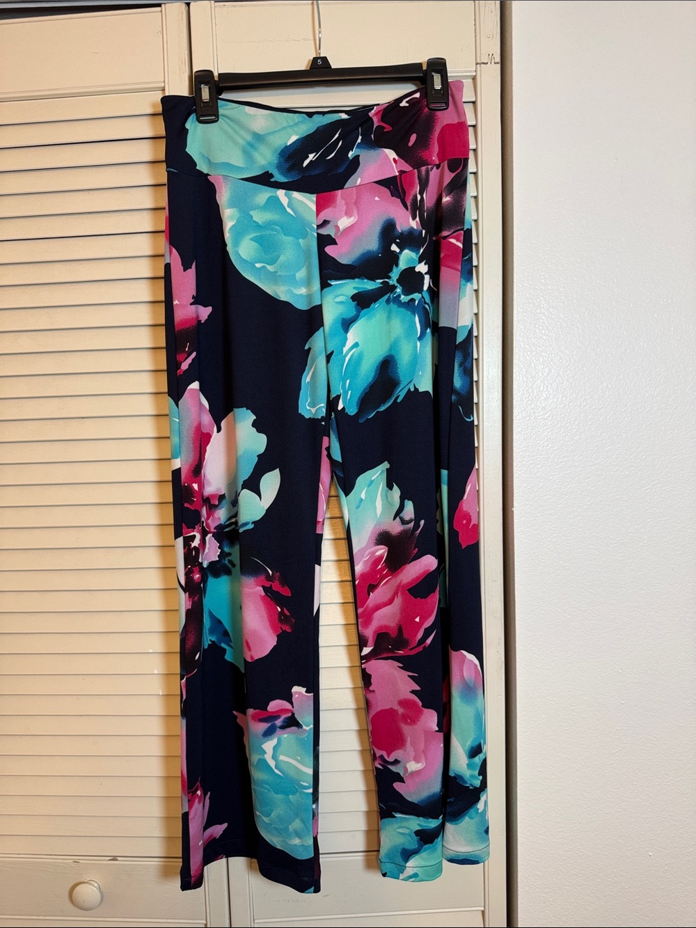 Last Tango Navy Wide-Leg Floral Pants with Pink & Teal Blooms